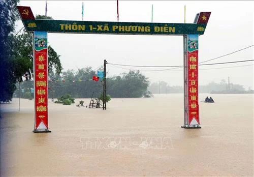 Hà Tĩnh: Thêm hai người bị mắc kẹt trong rừng do mưa lũ về nhà an toàn