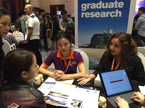 Bài 2 và hết: Cần có quy định, tiêu chí cụ thể hơn