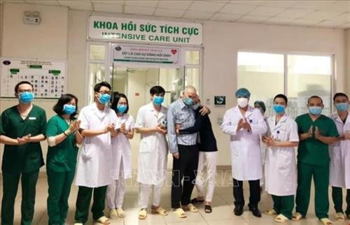 Dịch COVID-19: Ngày 14/4 cả nước có 22 bệnh nhân được công bố khỏi bệnh