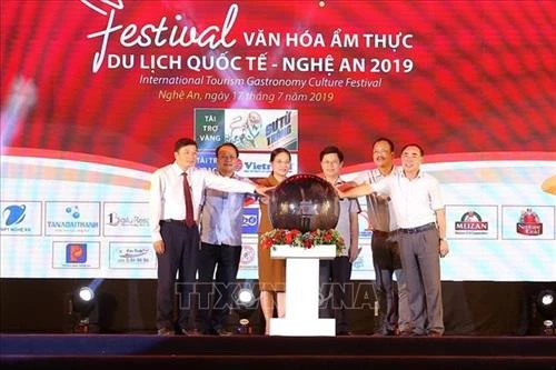 Khai mạc Festival văn hóa ẩm thực du lịch quốc tế - Nghệ An 2019