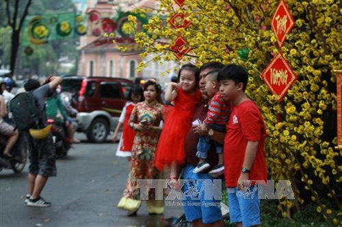 Thành phố Hồ Chí Minh rộn ràng các hoạt động vui chơi, giải trí hấp dẫn trong dịp Tết Nguyên Đán 2017