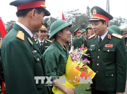 Thanh niên vùng Bắc Trung Bộ hăng hái lên đường nhập ngũ năm 2018