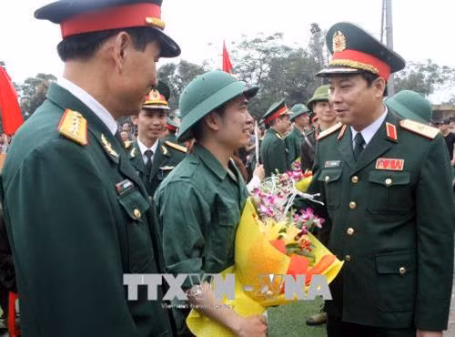 Thanh niên vùng Bắc Trung Bộ hăng hái lên đường nhập ngũ năm 2018
