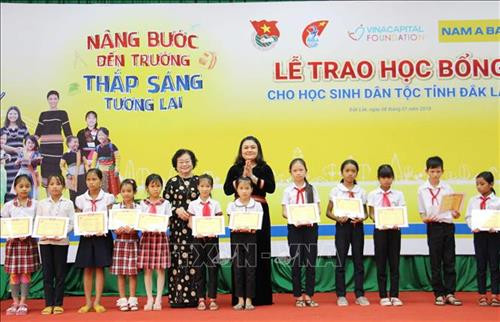 Trao Giải thưởng Vừ A Dính năm 2019