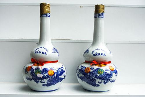 Đặc sản rượu Bàu Đá