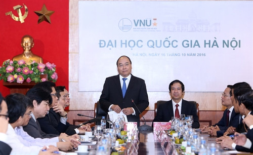 Thủ tướng Nguyễn Xuân Phúc: Đại học Quốc gia Hà Nội phải tiên phong trong xây dựng quốc gia khởi nghiệp