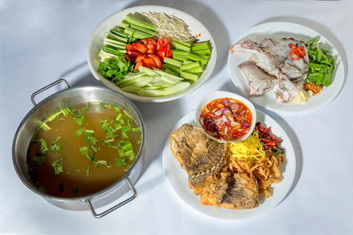 Cùng Con Gà Trống trải nghiệm 25 hương vị mới thực đơn mùa Lễ Tết 2018