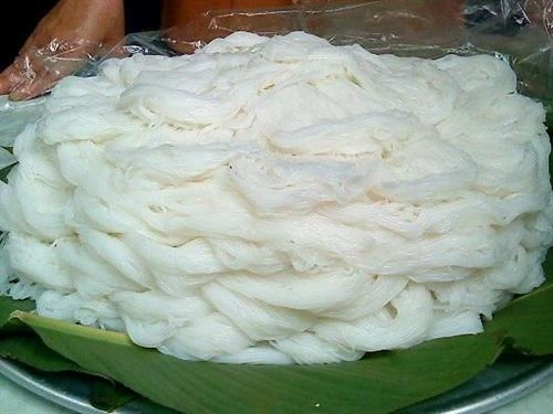 Làng nghề bún “tiến Vua” Mạch Tràng