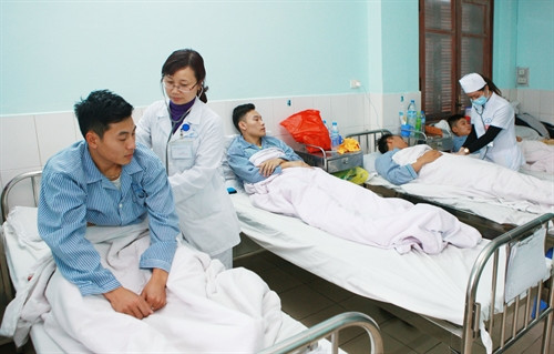 Hải Phòng: 52 chiến sỹ nhập viện do nhiễm khí độc phốt pho