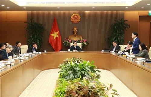 Phó Thủ tướng Vũ Đức Đam: Phải đảm bảo môi trường trường học an toàn hơn trụ sở cơ quan nhà nước