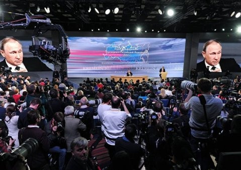 Tổng thống Nga: Nền kinh tế đã vượt đáy khủng hoảng