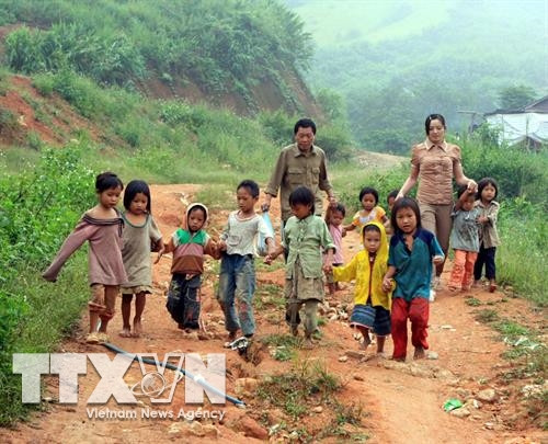 32,1% trẻ em dưới 5 tuổi người dân tộc thiểu số bị suy dinh dưỡng thấp còi
