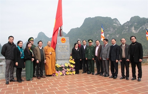 Khánh thành công trình cột Cờ Tổ quốc tại chùa Phật tích Trúc Lâm Bản Giốc