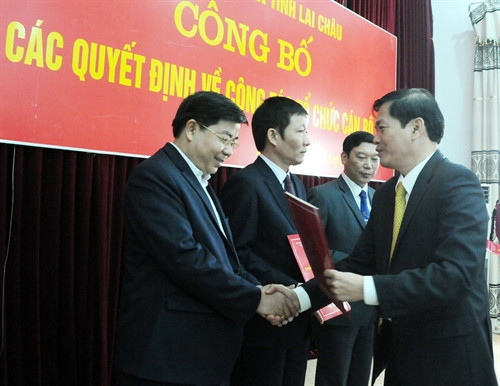 Lai Châu: Công bố nhiều quyết định nhân sự quan trọng