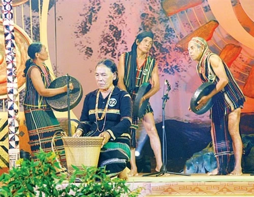 Mai này ai hát sử thi?