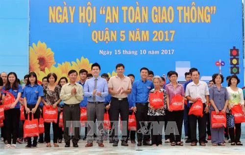 Nêu cao trách niệm của chính quyền cơ sở
