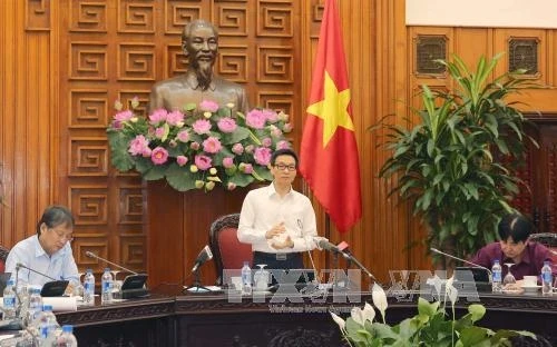 Phó Thủ tướng Vũ Đức Đam làm việc với các bộ, ngành về Quy hoạch tổng thể phát triển khu du lịch quốc gia Sơn Trà