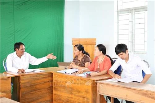 Già làng Nay Bim hiến đất xây dựng trường học vùng khó