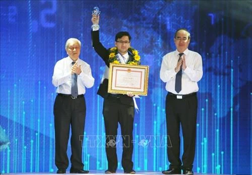 Thành phố Hồ Chí Minh vinh danh 12 Công dân trẻ tiêu biểu năm 2019