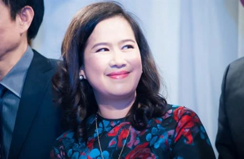 Nhà văn Nguyễn Thị Thu Huệ được bầu là Chủ tịch Hội Nhà văn Hà Nội
