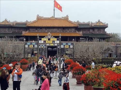 Cố đô Huế - điểm đến của nhiều du khách trong những ngày Xuân