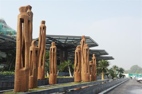 " Không gian nghệ thuật Flamingo – Art In The Forest 2017 thu hút nhiều nhà điêu khắc tài năng thế giới"