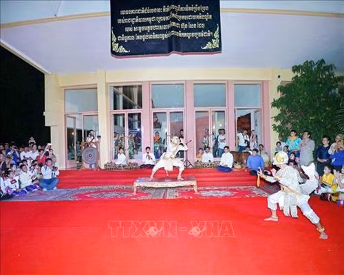 Loại hình múa nghệ thuật Lakhon Khoal của Campuchia trở thành Di sản Văn hóa phi vật thể đại diện của nhân loại