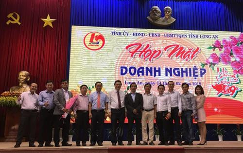 Long An họp mặt doanh nghiệp, doanh nhân đầu năm