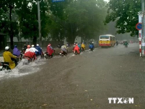 Thời tiết ngày 22/5: Chiều tối và đêm nhiều vùng có khả năng xảy ra tố, lốc, mưa đá và gió giật mạnh