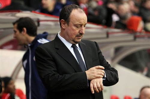 Vì sao Benitez bị sa thải?