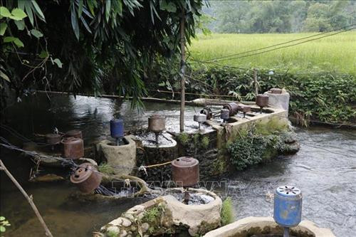 Nhiều thôn, bản ở Yên Bái chưa có điện lưới quốc gia