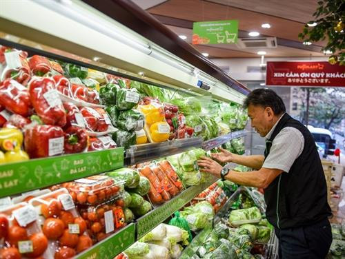 Dịch COVID-19: Hà Nội đủ lương thực, thực phẩm, người dân không cần tích trữ hàng hóa