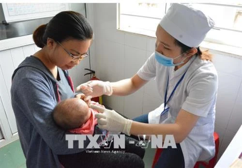 Lấp đầy các “điểm lõm” trong tiêm chủng ở Đắk Lắk