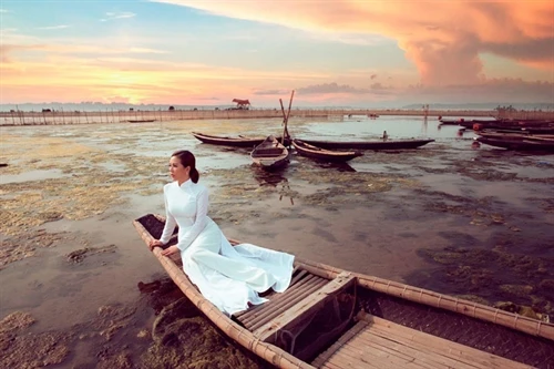 Vẻ hút hồn của Phá Tam Giang - đầm phá lớn nhất Đông Nam Á
