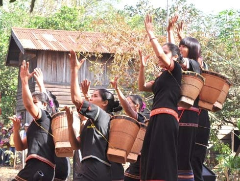 Nghệ thuật múa chim Grứ của đồng bào Ê Đê