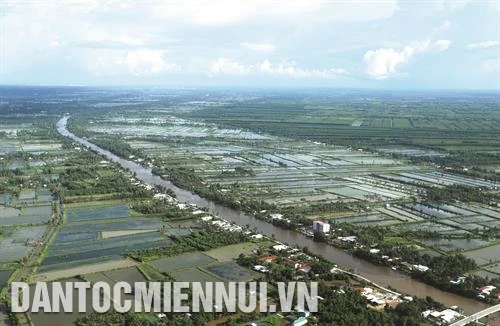 Thủ tướng Nguyễn Xuân Phúc: "Đồng bằng sông Cửu Long phải có nền kinh tế nông nghiệp thông minh, bền vững"