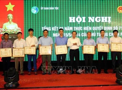 Tăng cường cán bộ dân tộc Mông trong hệ thống chính trị cơ sở