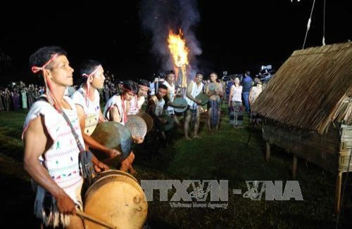 Trên 300 nghệ nhân trình diễn văn hóa các dân tộc Lâm Đồng