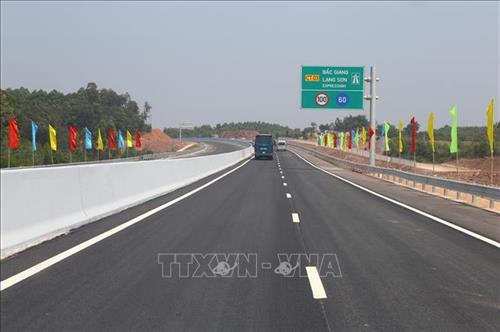 Chính thức thu phí cao tốc Bắc Giang - Lạng Sơn từ 18/2