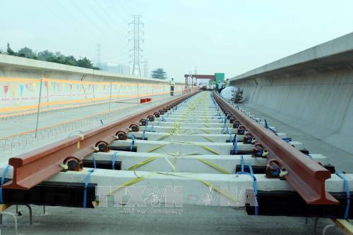 Dự án metro số 1 thành phố Hồ Chí Minh: Từ đội vốn đến vấn đề pháp lý