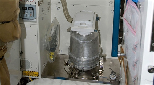 NASA biến phân người thành thức ăn cho phi hành gia