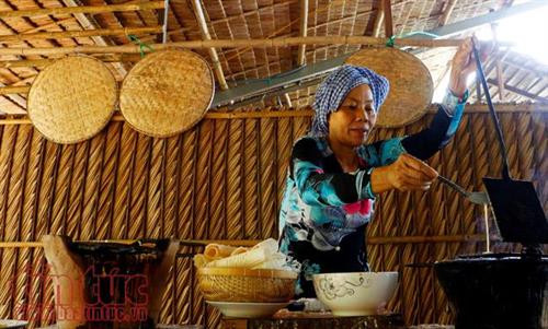 Về Cần Thơ trải nghiệm làm bánh dân gian 