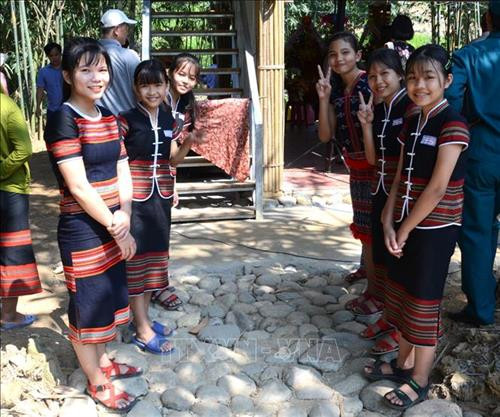 Mô hình homestay đưa du khách đến gần hơn với đồng bào Cơ Tu