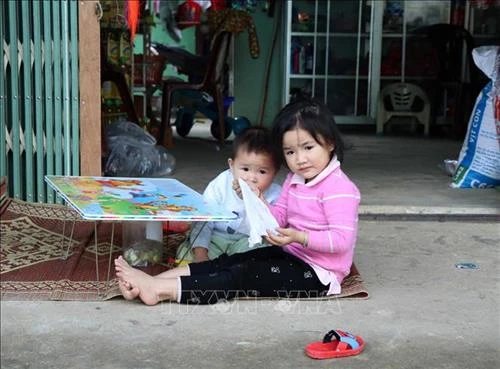 Điện Biên: Nhịp sống sinh hoạt của đồng bào Cống, Khơ-mú, Lào nơi biên giới
