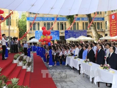 Sáng 5/9, gần 20 triệu học sinh cả nước dự khai giảng năm học mới 2017-2018