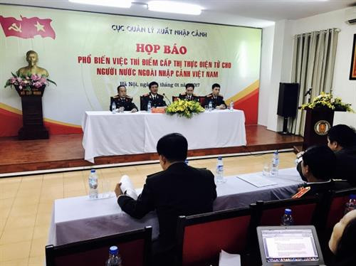 Bổ sung danh sách các nước có công dân được thí điểm cấp thị thực điện tử