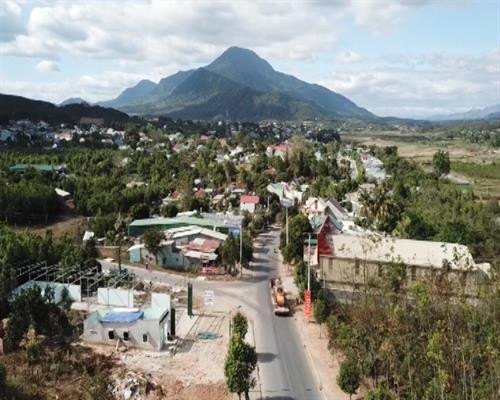 Chuyển biến trong công tác giảm nghèo ở huyện miền núi Sa Thầy