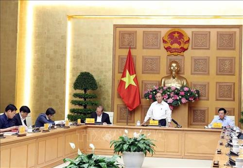 Dịch COVID-19: Thủ tướng chỉ thị tiếp tục đẩy mạnh phòng, chống dịch trong tình hình mới