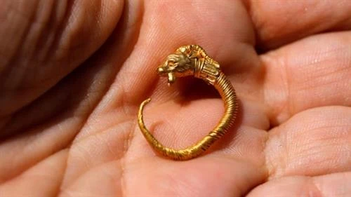 Phát hiện chiếc nhẫn 2.000 năm tuổi ở thành cổ Jerusalem