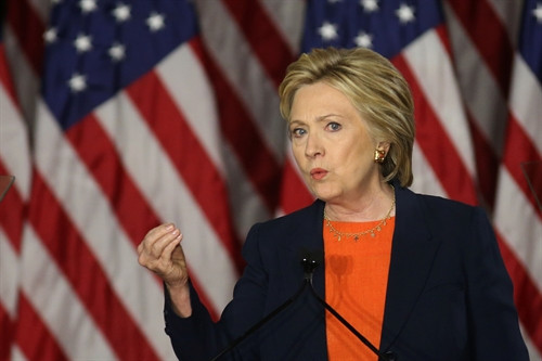 Cựu Ngoại trưởng Mỹ Hillary Clinton công kích mạnh mẽ tỷ phú Donald Trump